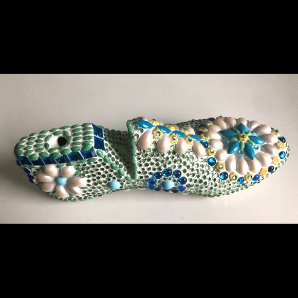 art objects - Picture 6 of 16